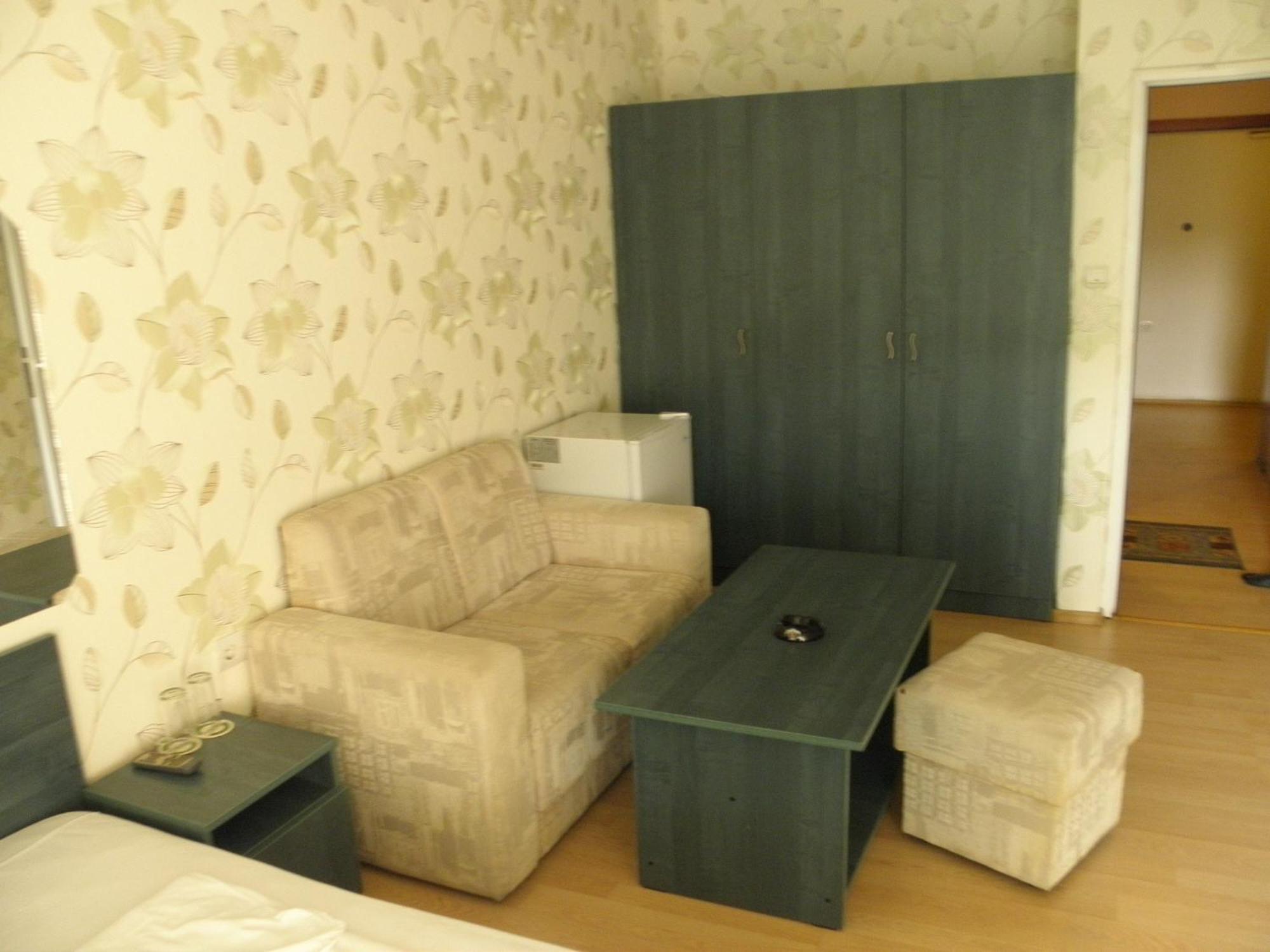 Hotel Pilevski ブラゴエヴグラト エクステリア 写真